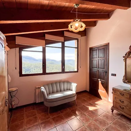 Mas Merolla Casa Descanso Familiar Country house *